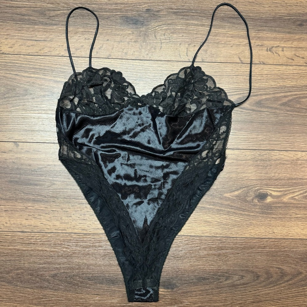 Vintage Mara Intimates Satin Teddy Size M